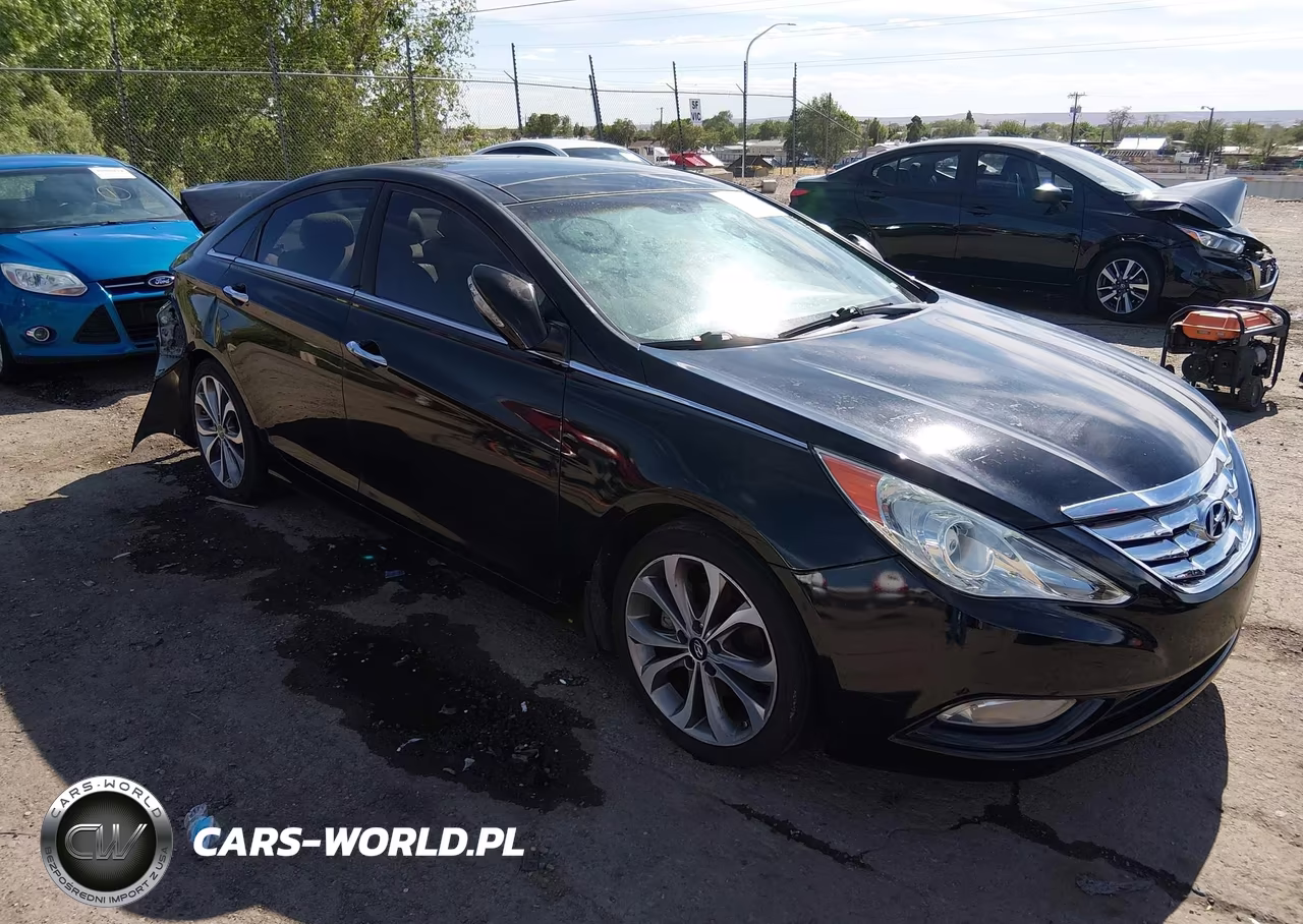 2013 HYUNDAI SONATA SE