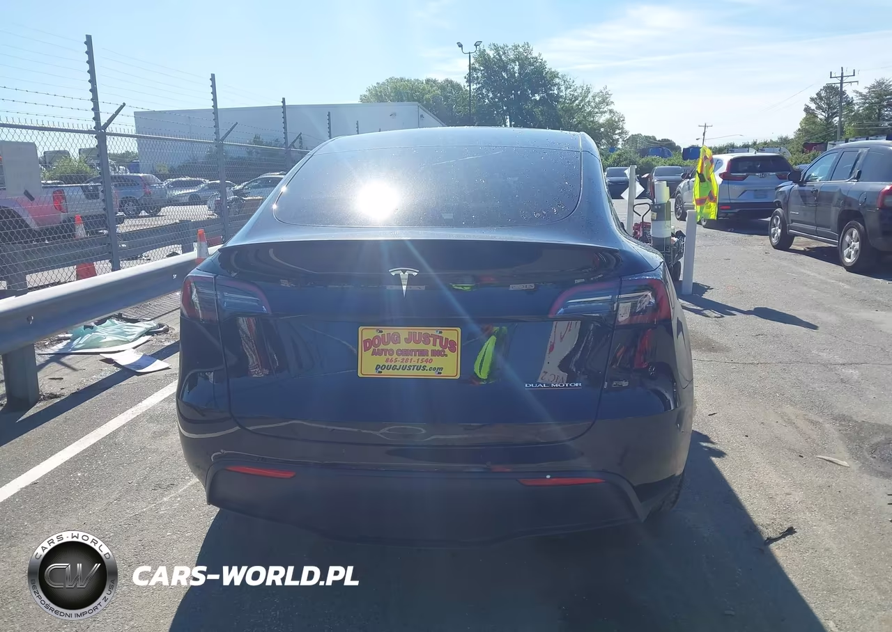 2021 Tesla Model Y Performance Dual Motor All-Wheel Drive VIN:5YJYGDEFXMF173356 - 16