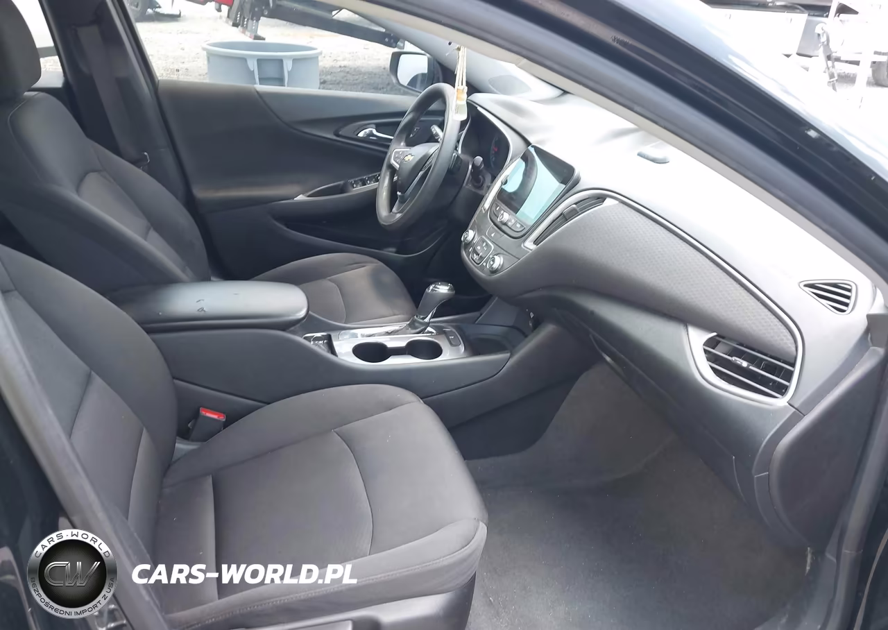 2019 Chevrolet Malibu 1Ls VIN:1G1ZB5ST3KF206508 - 5
