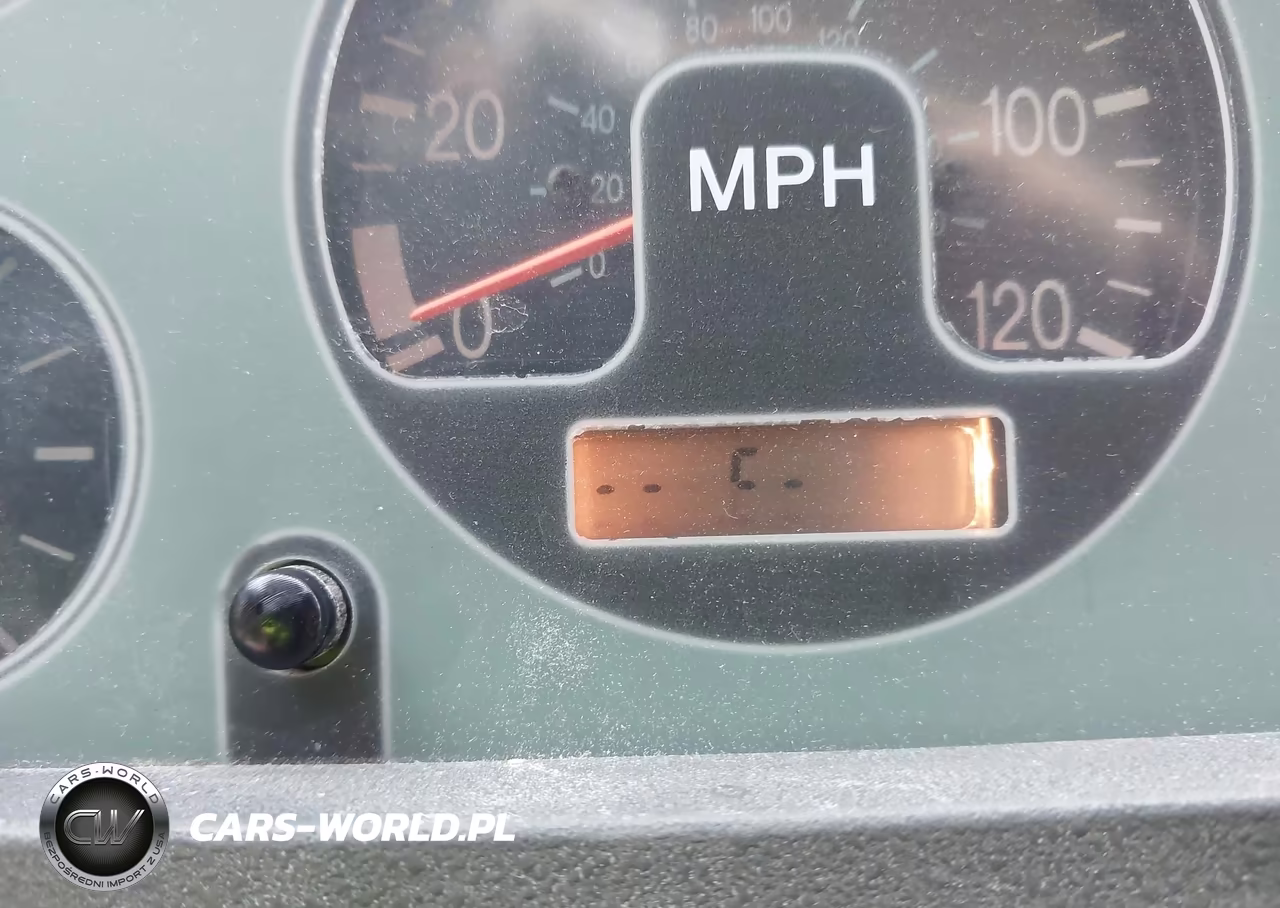 1992 Chevrolet P30 VIN:1GBKP37NXN3314742 - 16