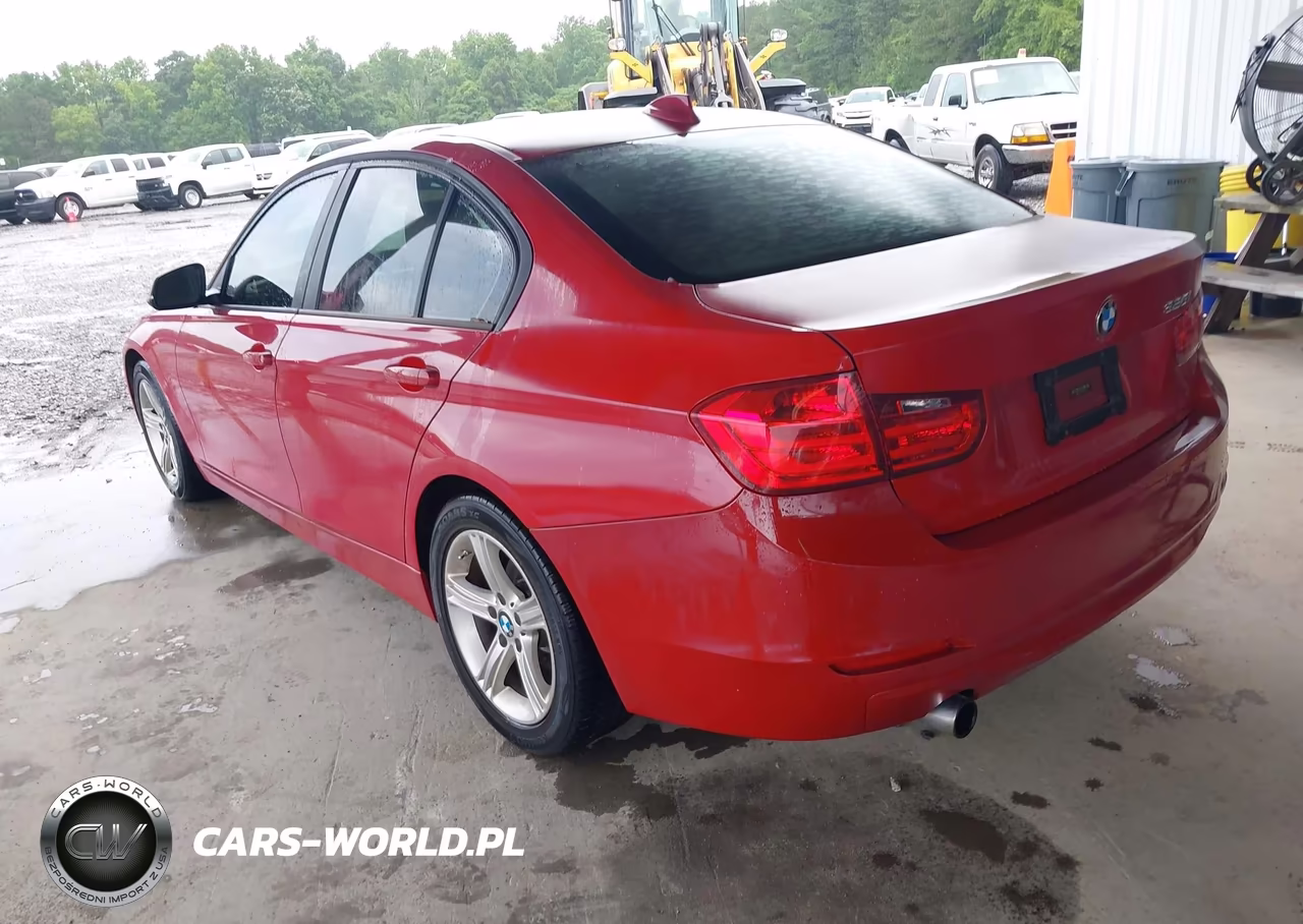 2015 BMW 320I VIN:WBA3B1C51FP681156 - 3