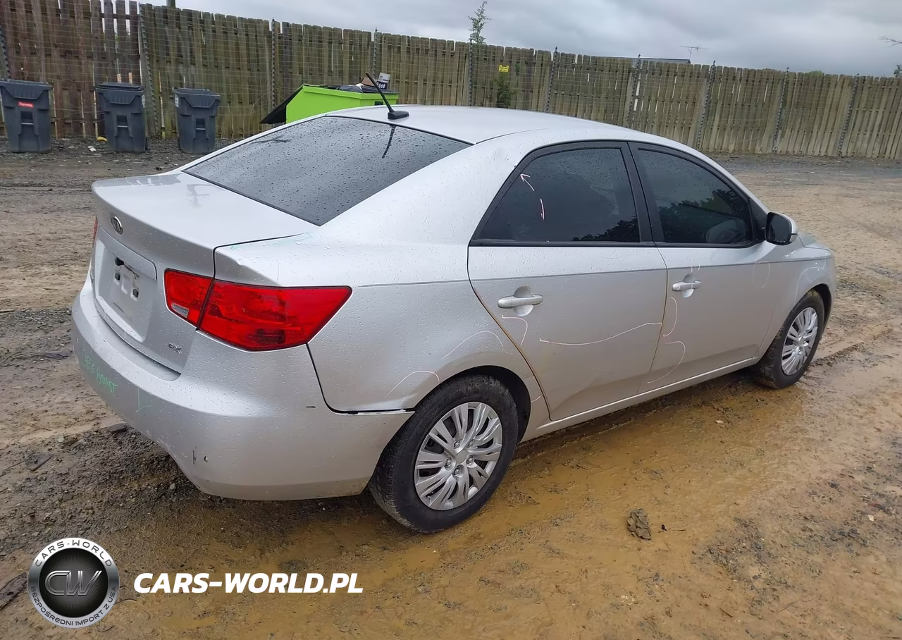 2012 Kia Forte Ex VIN:KNAFU4A20C5596382 - 4