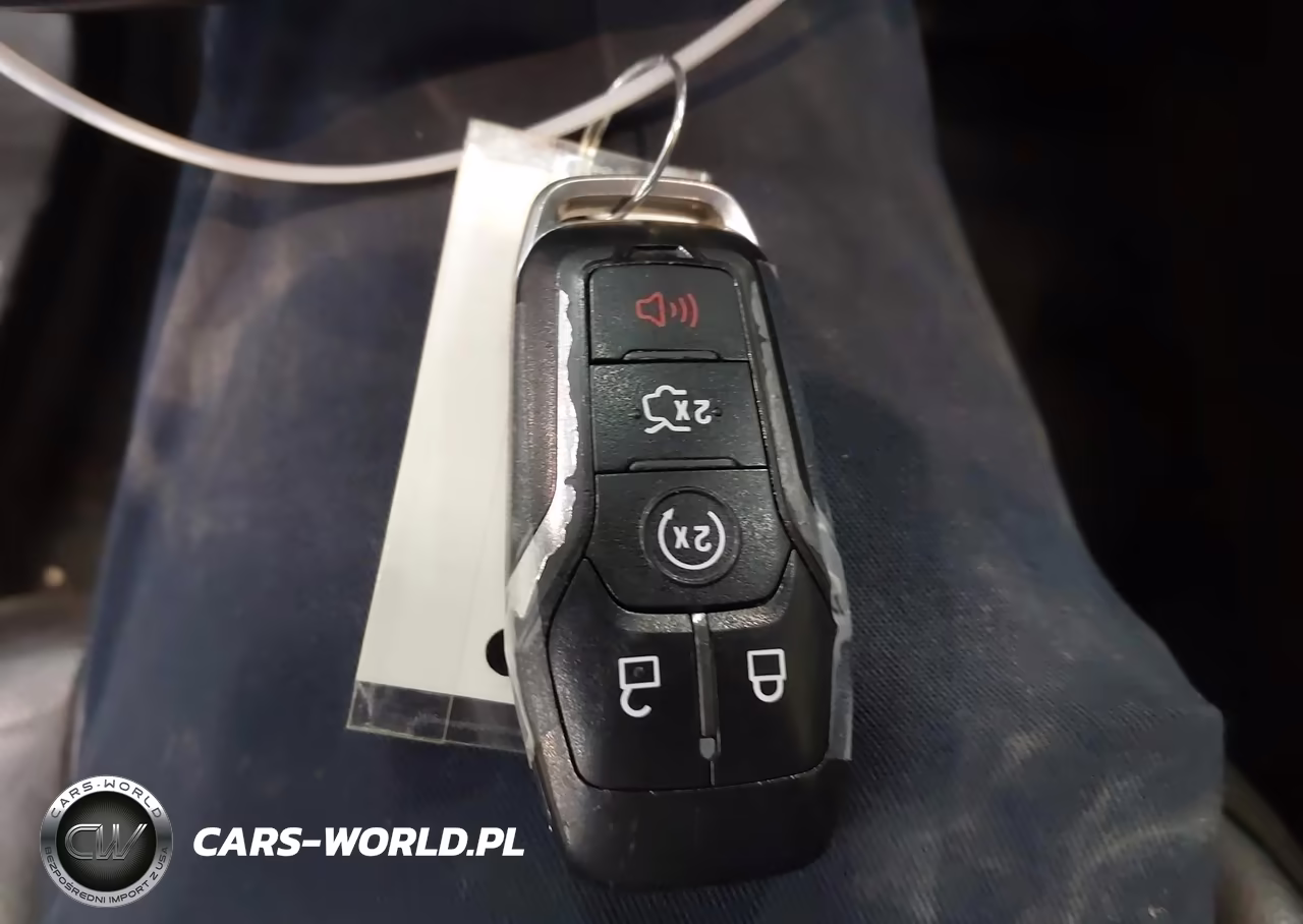 2014 Ford Fusion Titanium VIN:3FA6P0D97ER223972 - 11