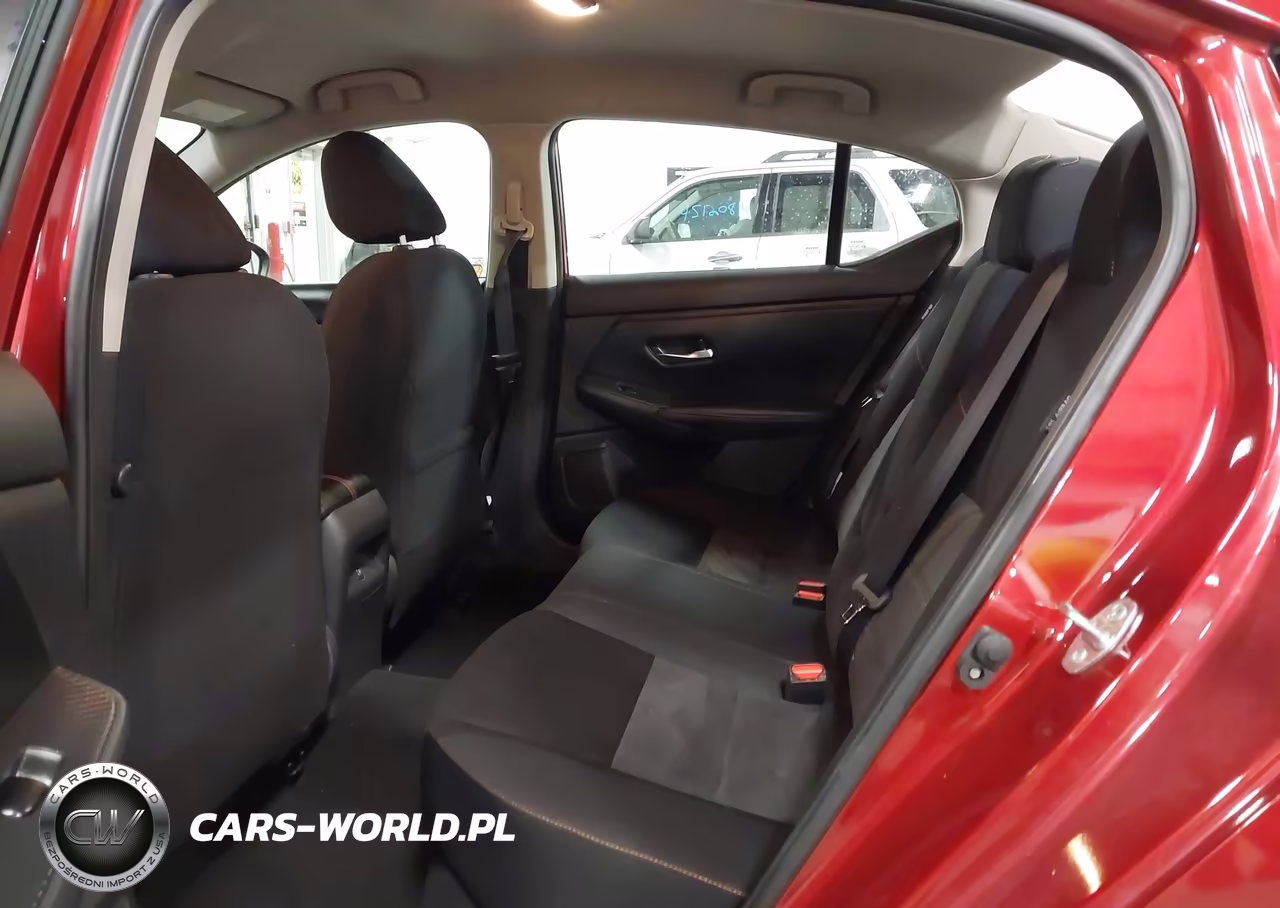 2025 Nissan Sentra Sr VIN:3N1AB8DV3SY270144 - 8