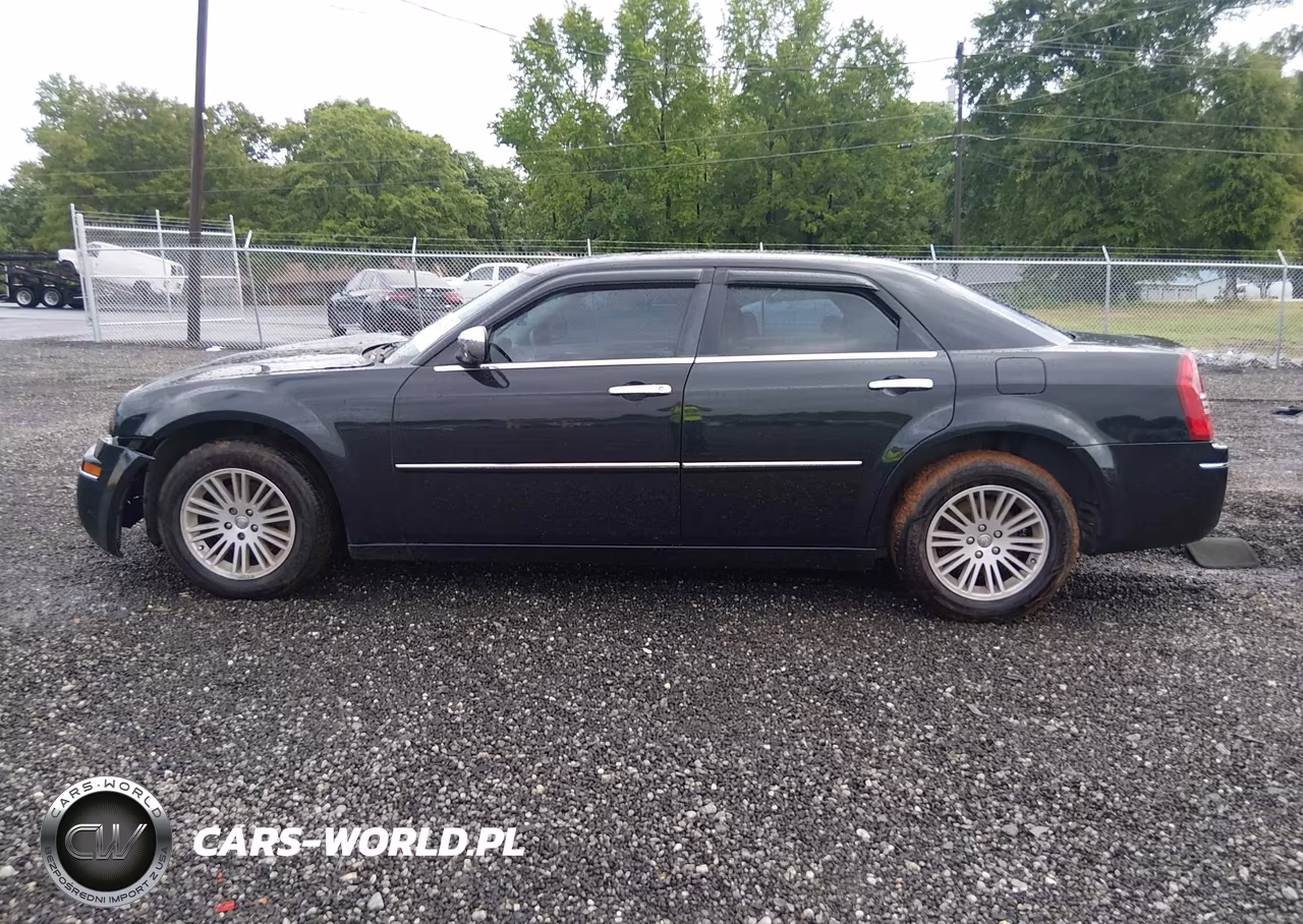 2010 Chrysler 300 Touring-Signature Series-Executive Series VIN:2C3CA5CV3AH164374 - 14