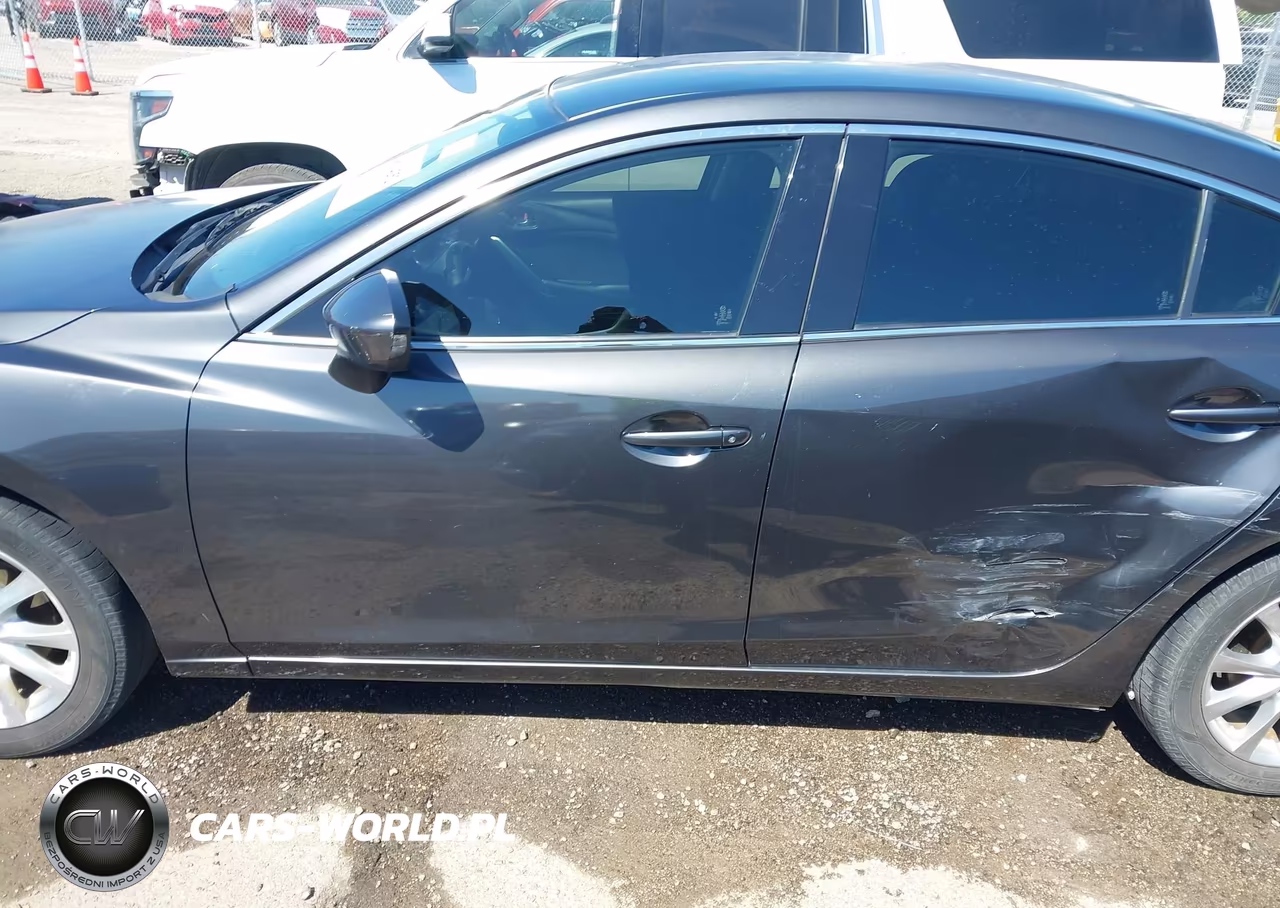 2016 Mazda Mazda6 I Sport VIN:JM1GJ1U5XG1408159 - 14