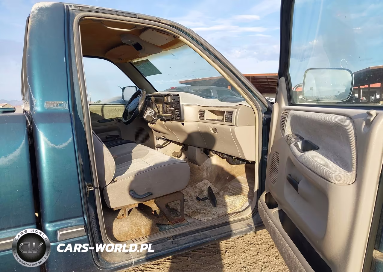 1995 Dodge Ram 1500 VIN:1B7HC16Z4SS351121 - 5