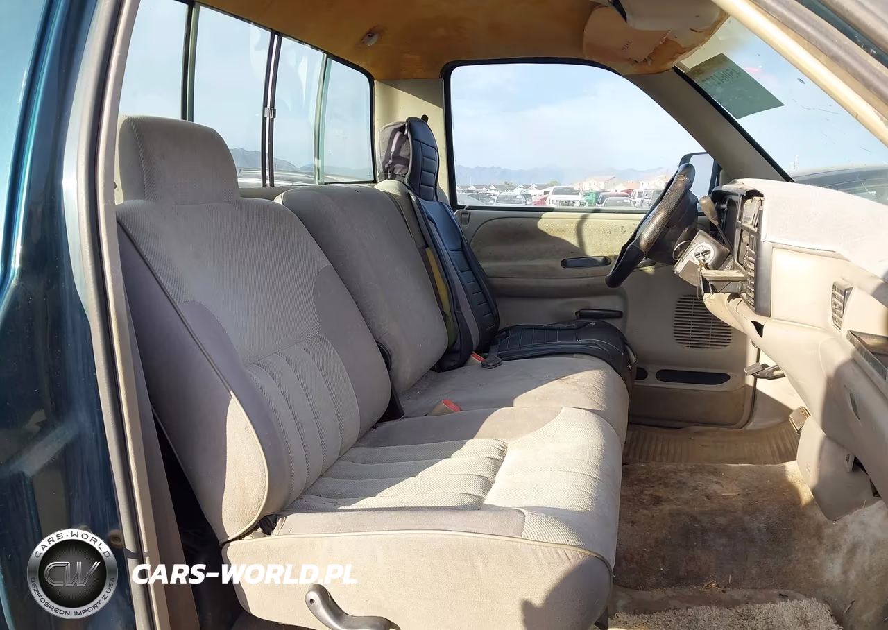 1995 Dodge Ram 1500 VIN:1B7HC16Z4SS351121 - 8