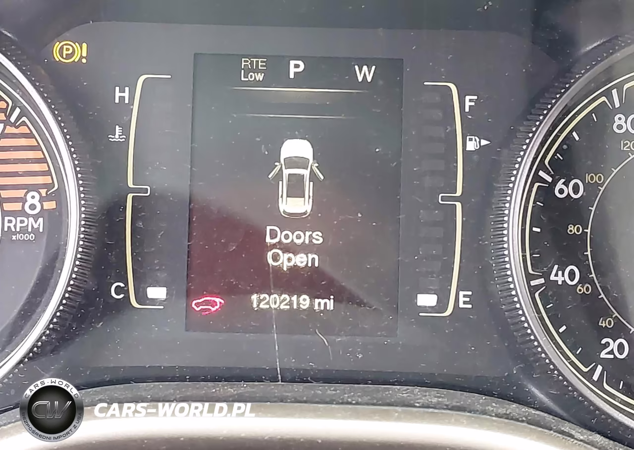 2016 Jeep Cherokee Latitude VIN:1C4PJLCS6GW274093 - 16