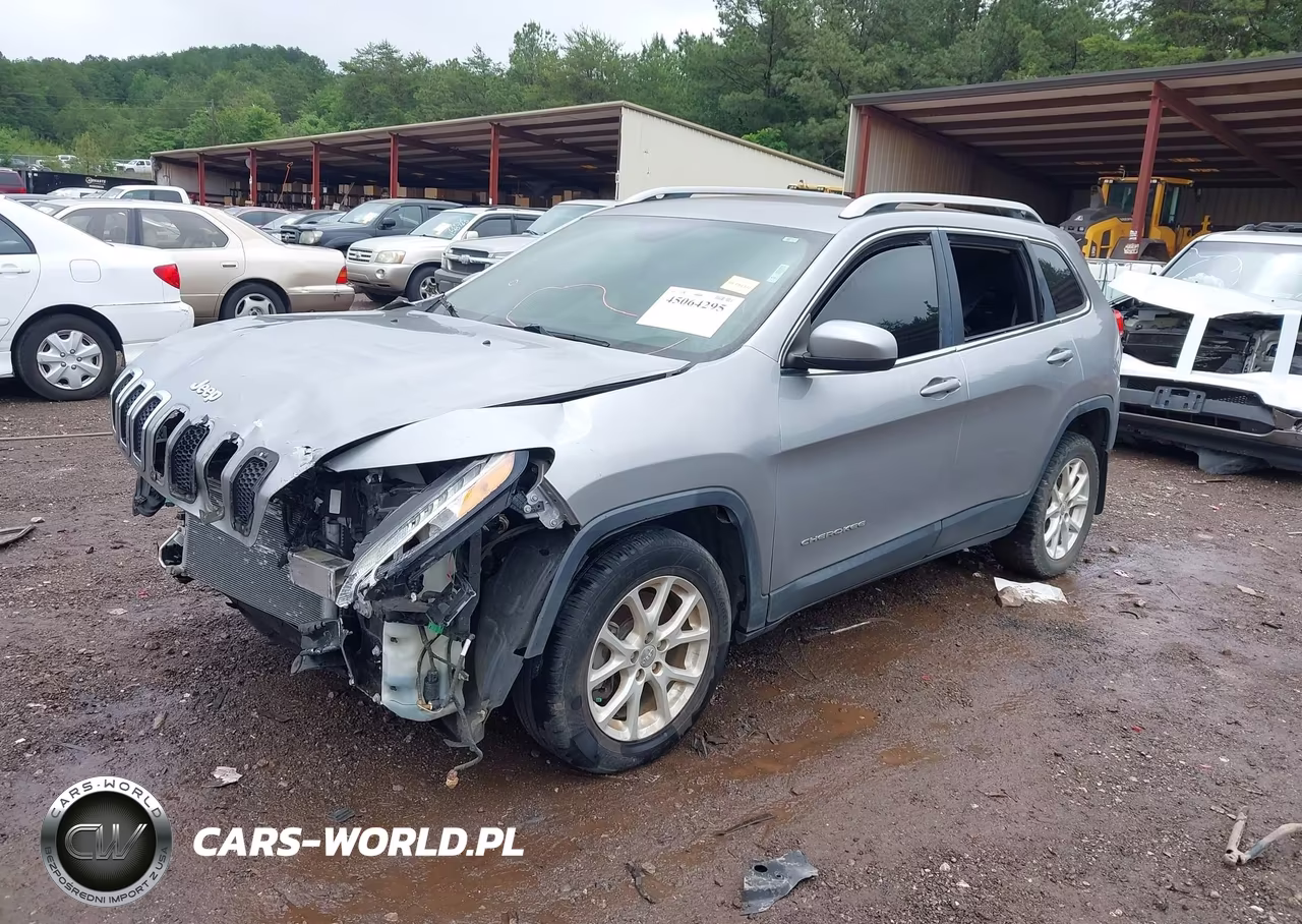 2016 Jeep Cherokee Latitude VIN:1C4PJLCS6GW274093 - 2
