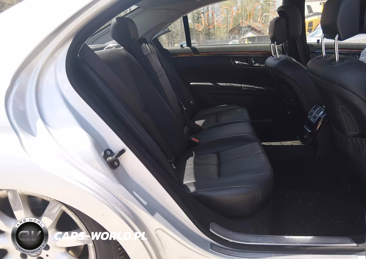 2007 Mercedes-Benz S 550 4Matic VIN:WDDNG86X27A132143 - 8