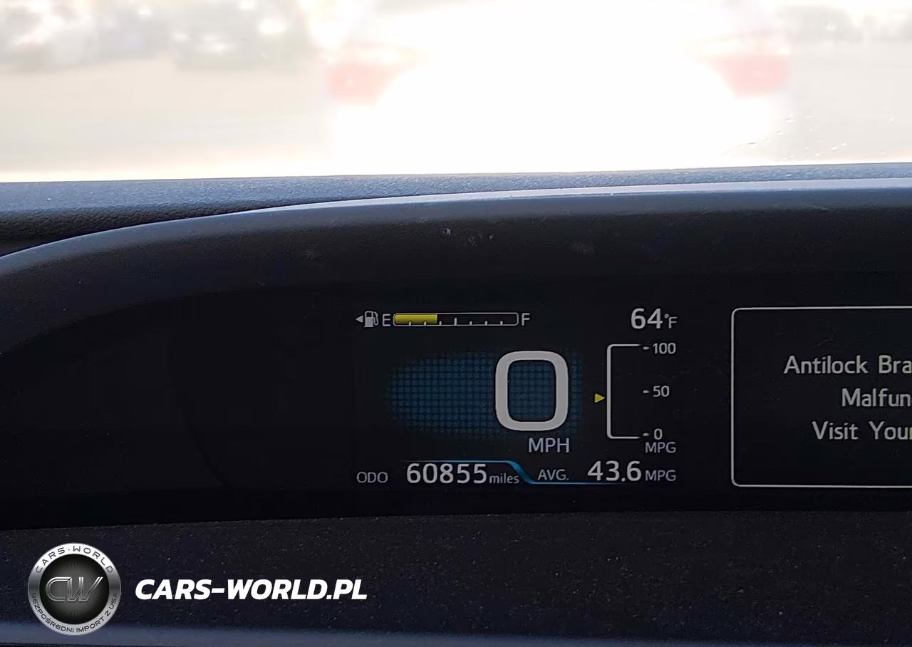 2017 Toyota Prius Two VIN:JTDKBRFU1H3031527 - 15