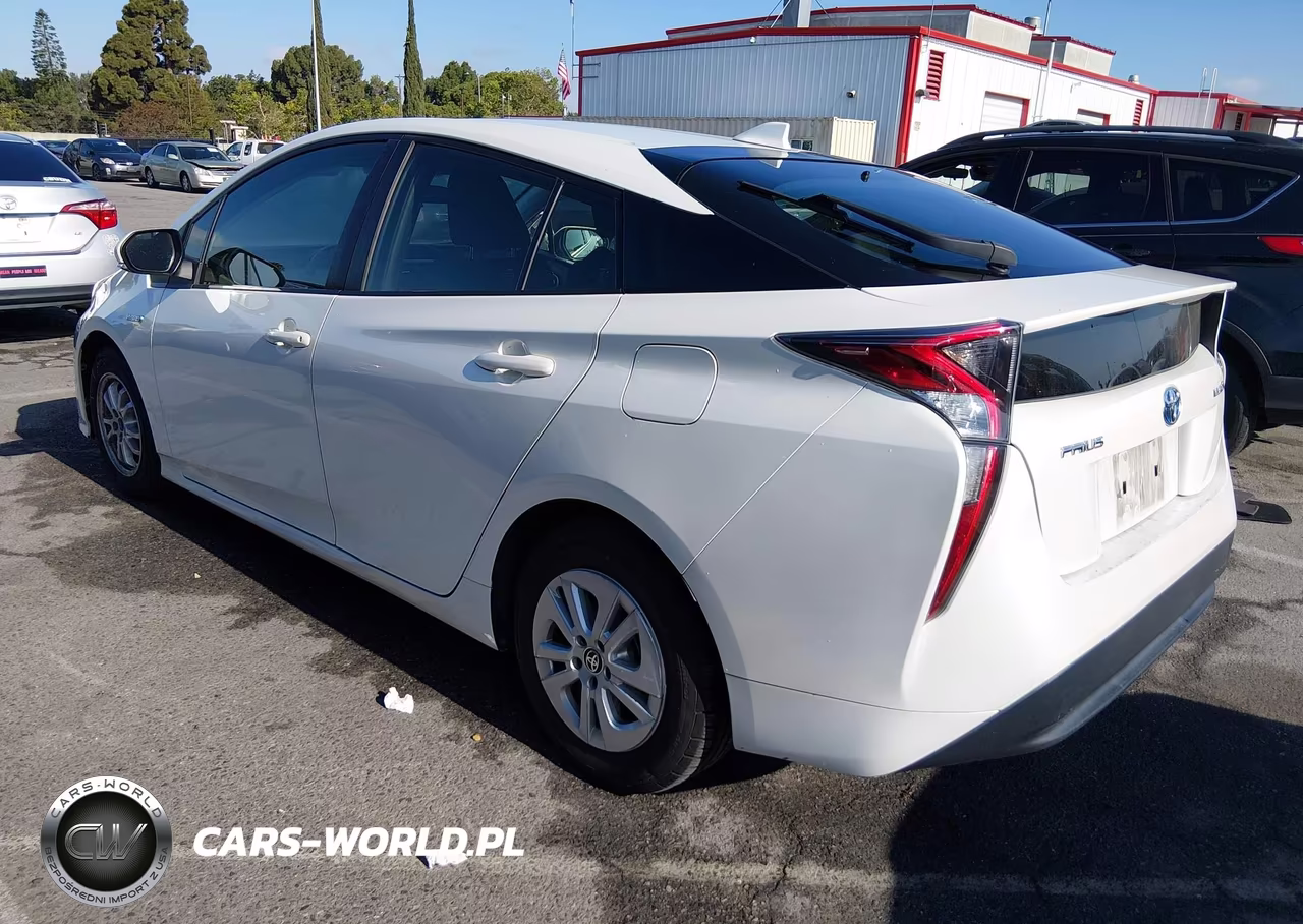 2017 Toyota Prius Two VIN:JTDKBRFU1H3031527 - 3