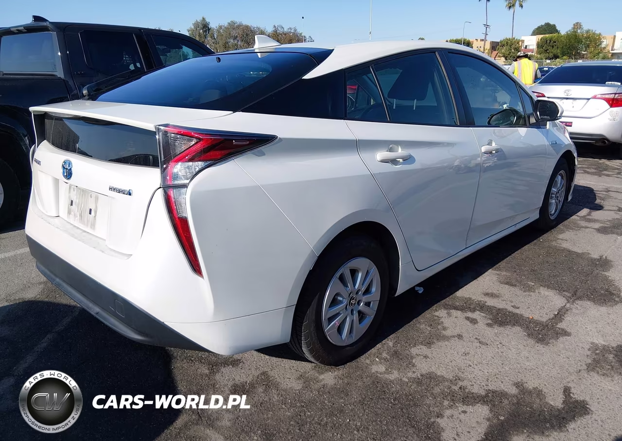 2017 Toyota Prius Two VIN:JTDKBRFU1H3031527 - 4