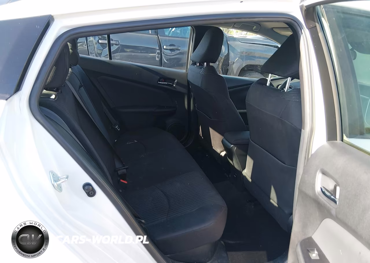 2017 Toyota Prius Two VIN:JTDKBRFU1H3031527 - 8