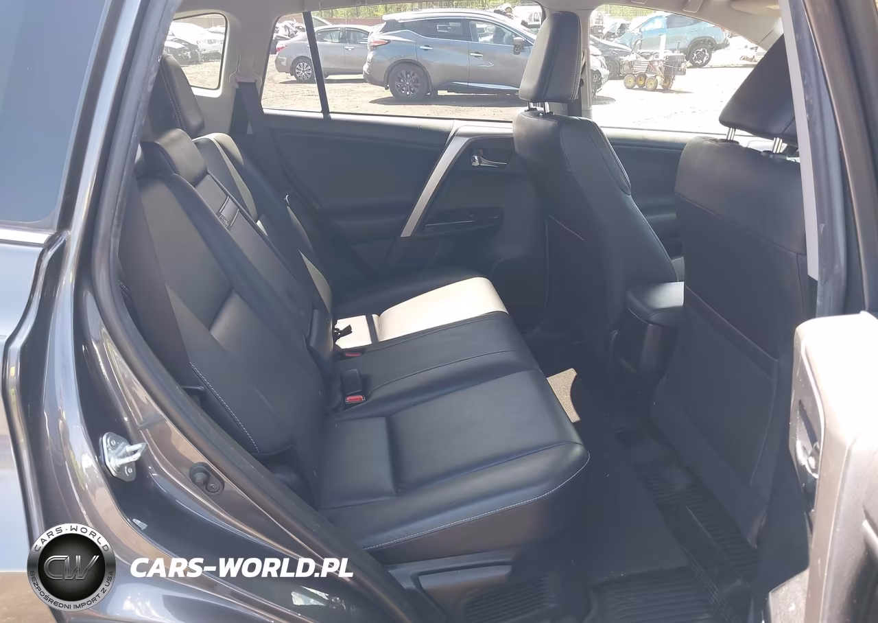 2016 Toyota Rav4 Hybrid Limited VIN:JTMDJREV8GD013654 - 8
