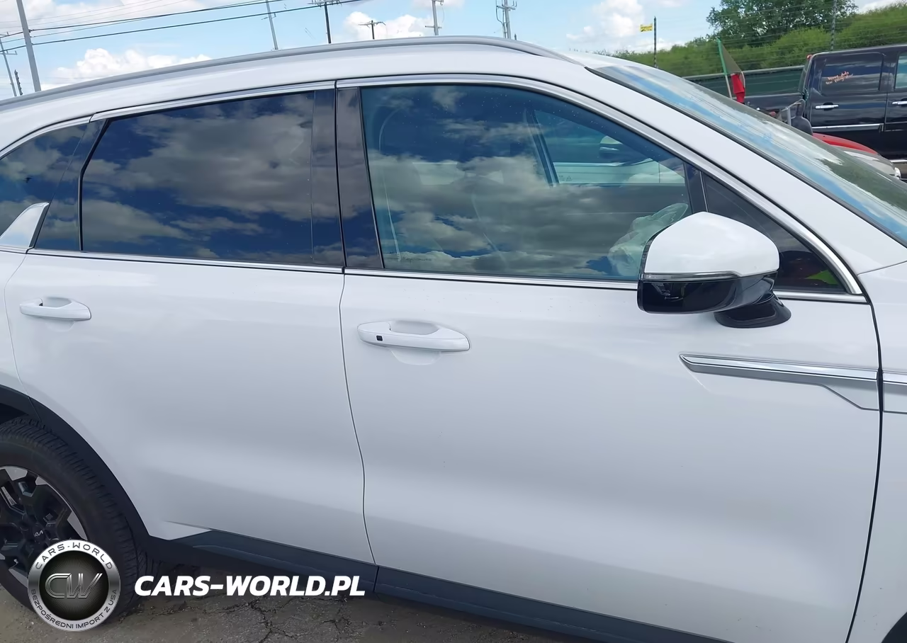 2024 Kia Sorento S VIN:5XYRLDJC9RG278790 - 13