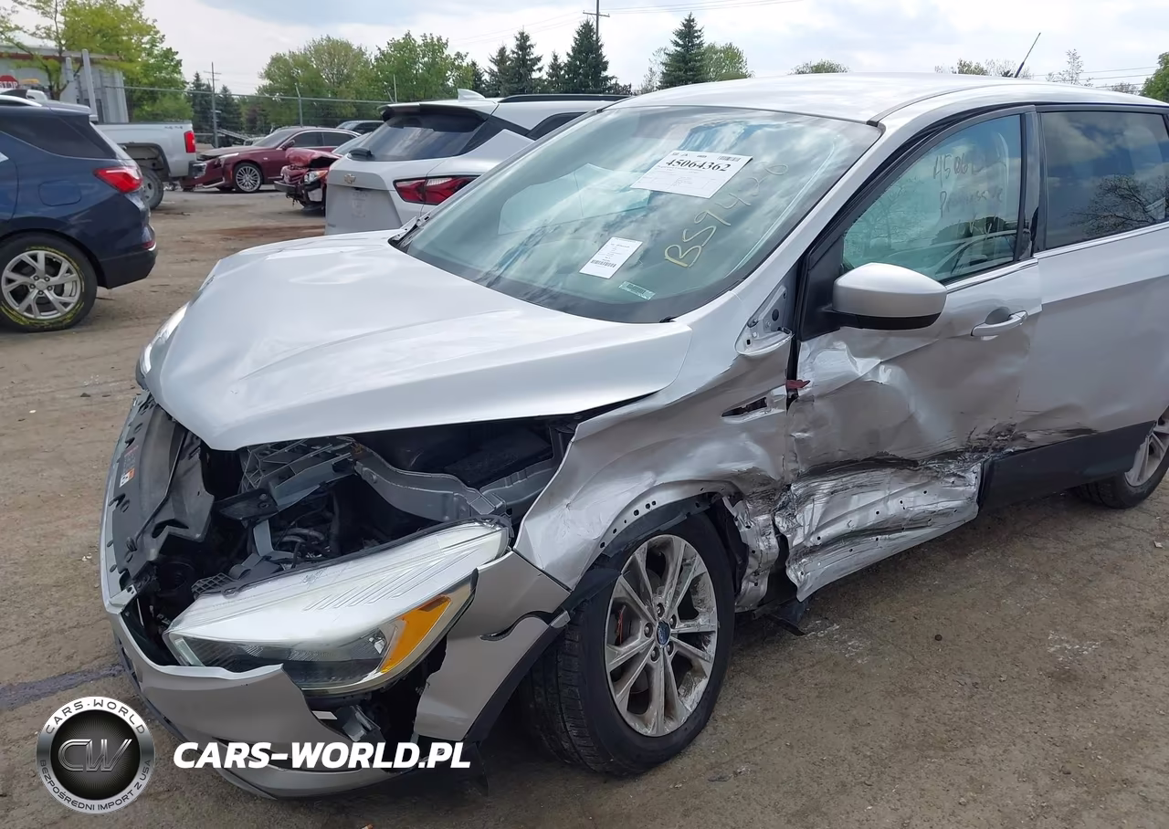 2017 Ford Escape Se VIN:1FMCU0GD5HUB59428 - 6