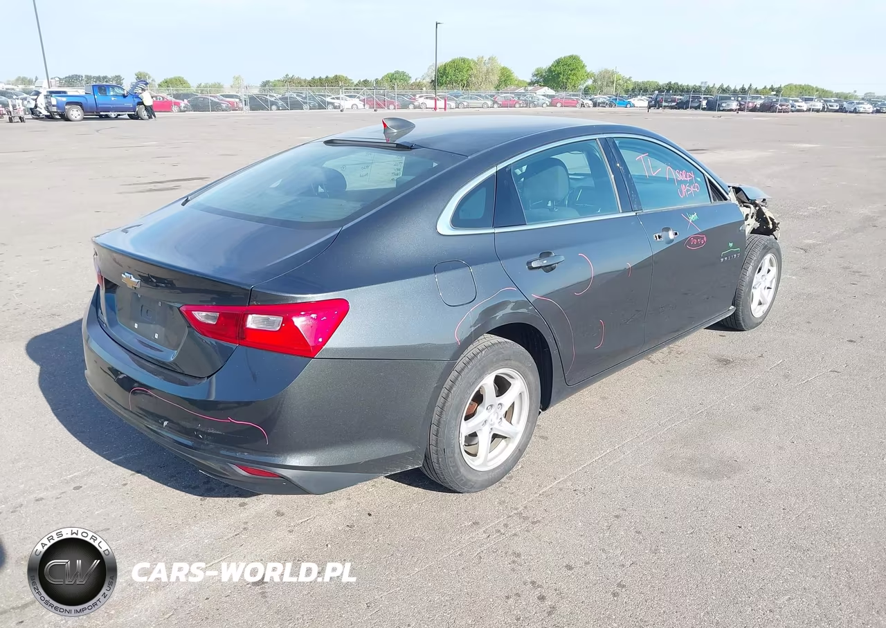 2017 Chevrolet Malibu Ls VIN:1G1ZB5ST1HF292734 - 4
