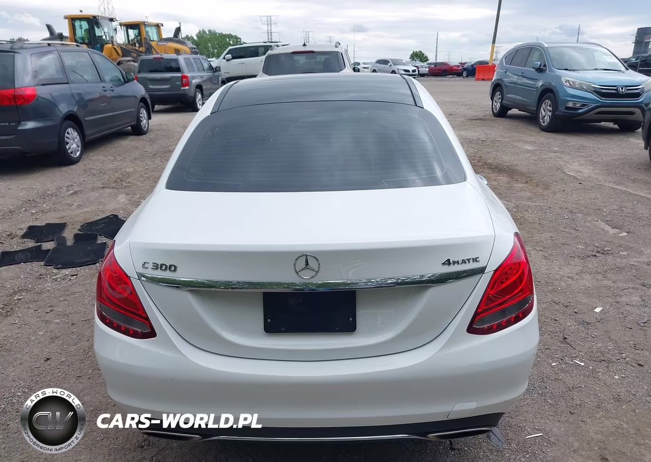2017 Mercedes-Benz C 300 4Matic VIN:55SWF4KB0HU216019 - 15