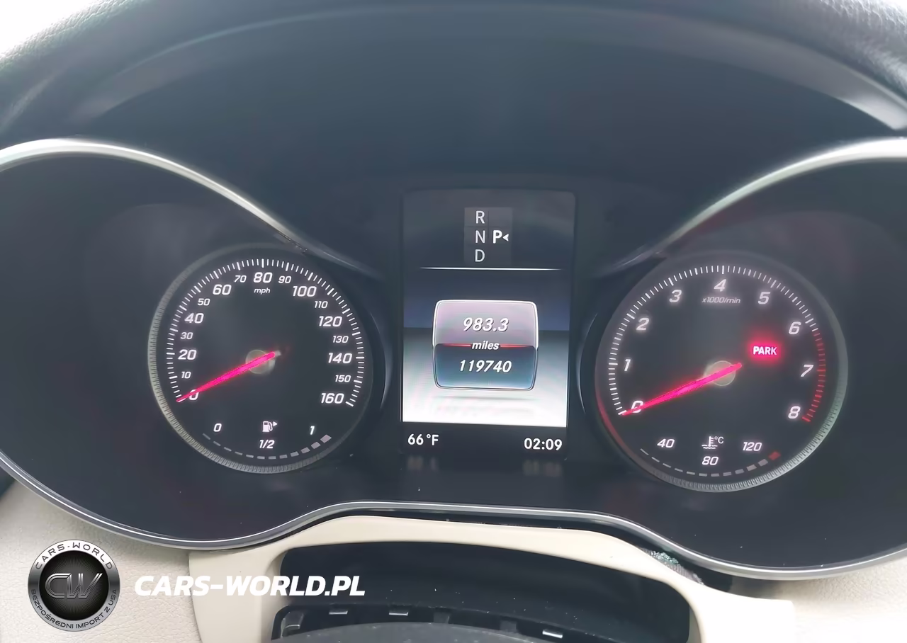 2017 Mercedes-Benz C 300 4Matic VIN:55SWF4KB0HU216019 - 7