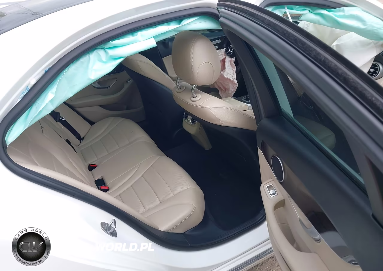 2017 Mercedes-Benz C 300 4Matic VIN:55SWF4KB0HU216019 - 8