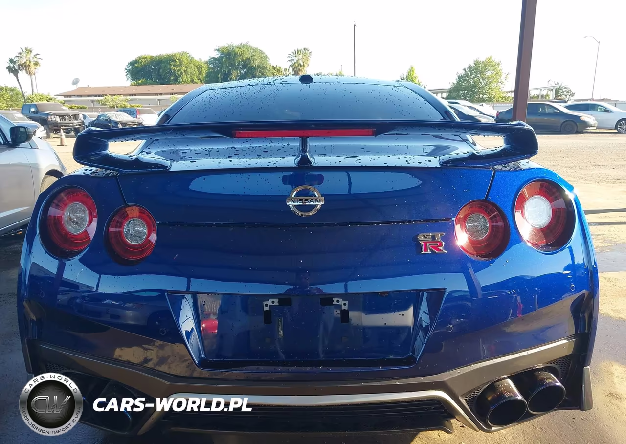 2019 Nissan Gt-R Premium VIN:JN1AR5EF0KM750016 - 16