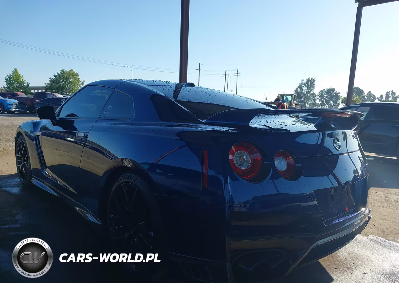 2019 Nissan Gt-R Premium VIN:JN1AR5EF0KM750016 - 3