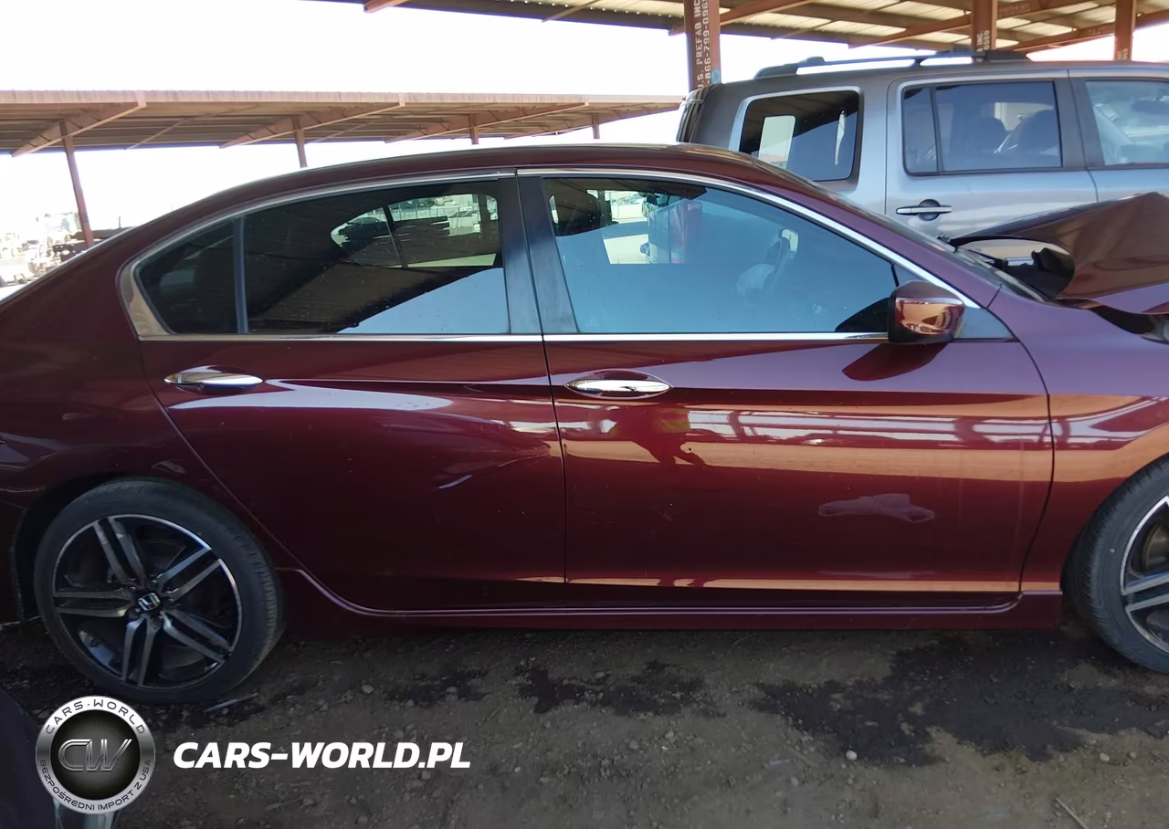 2016 Honda Accord Sport VIN:1HGCR2F57GA100488 - 13