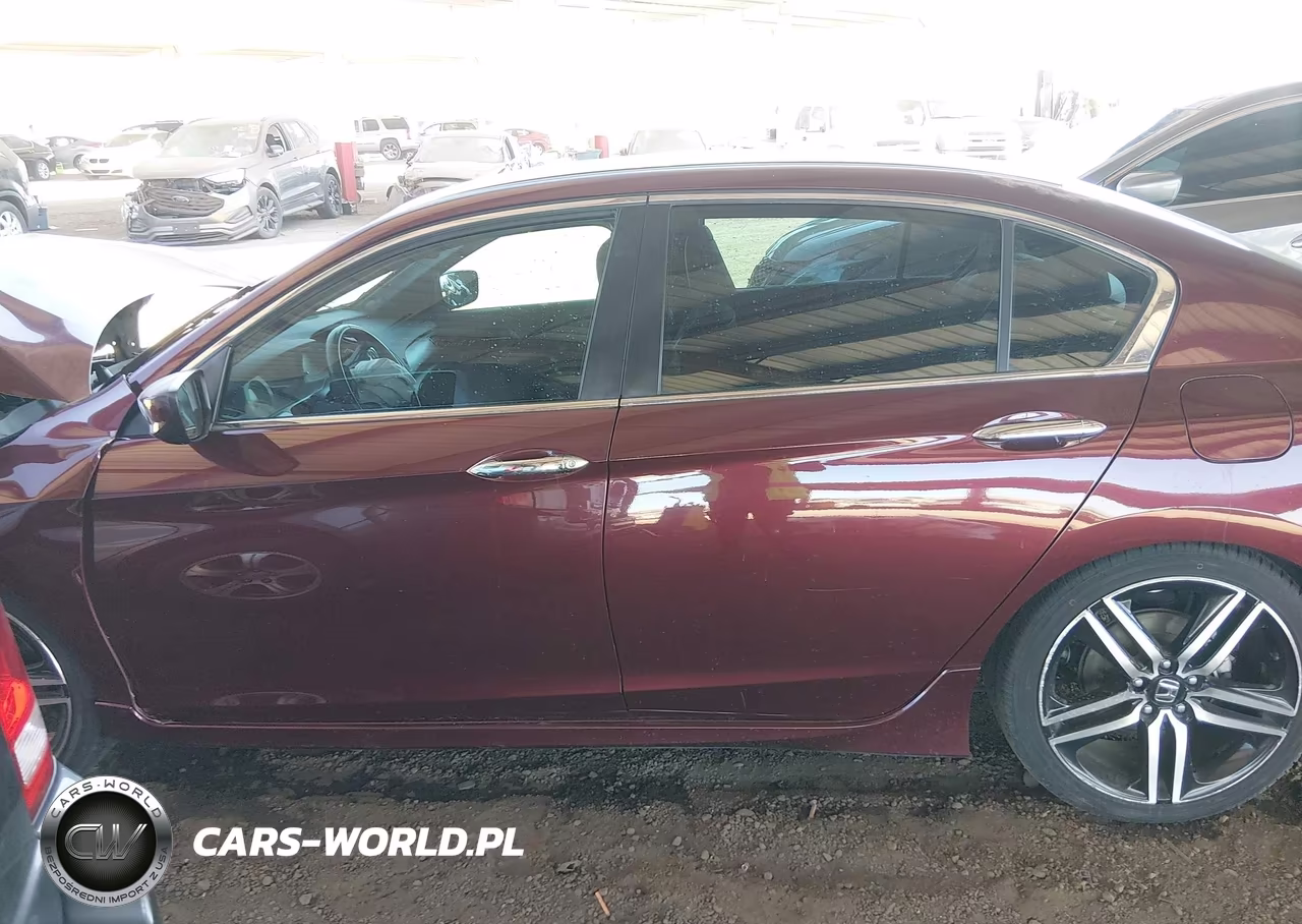 2016 Honda Accord Sport VIN:1HGCR2F57GA100488 - 14