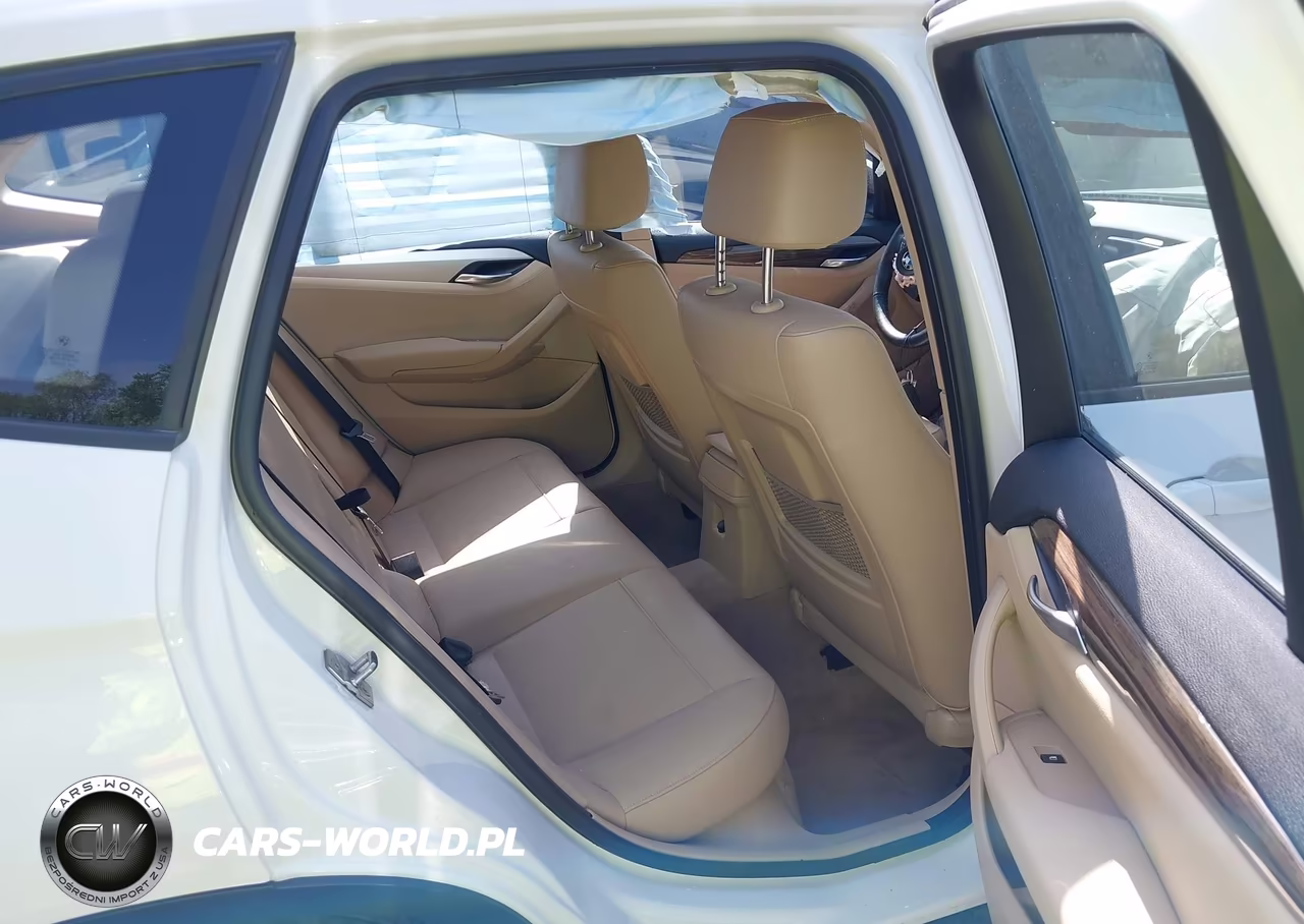 2014 BMW X1 xDrive28I VIN:WBAVL1C55EVY14453 - 8