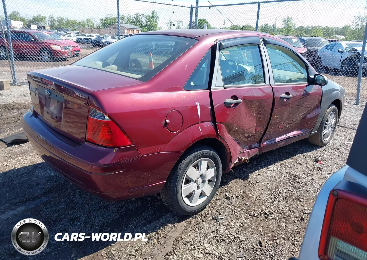 2007 Ford Focus S-Se-Ses VIN:1FAFP34N37W239844 - 4