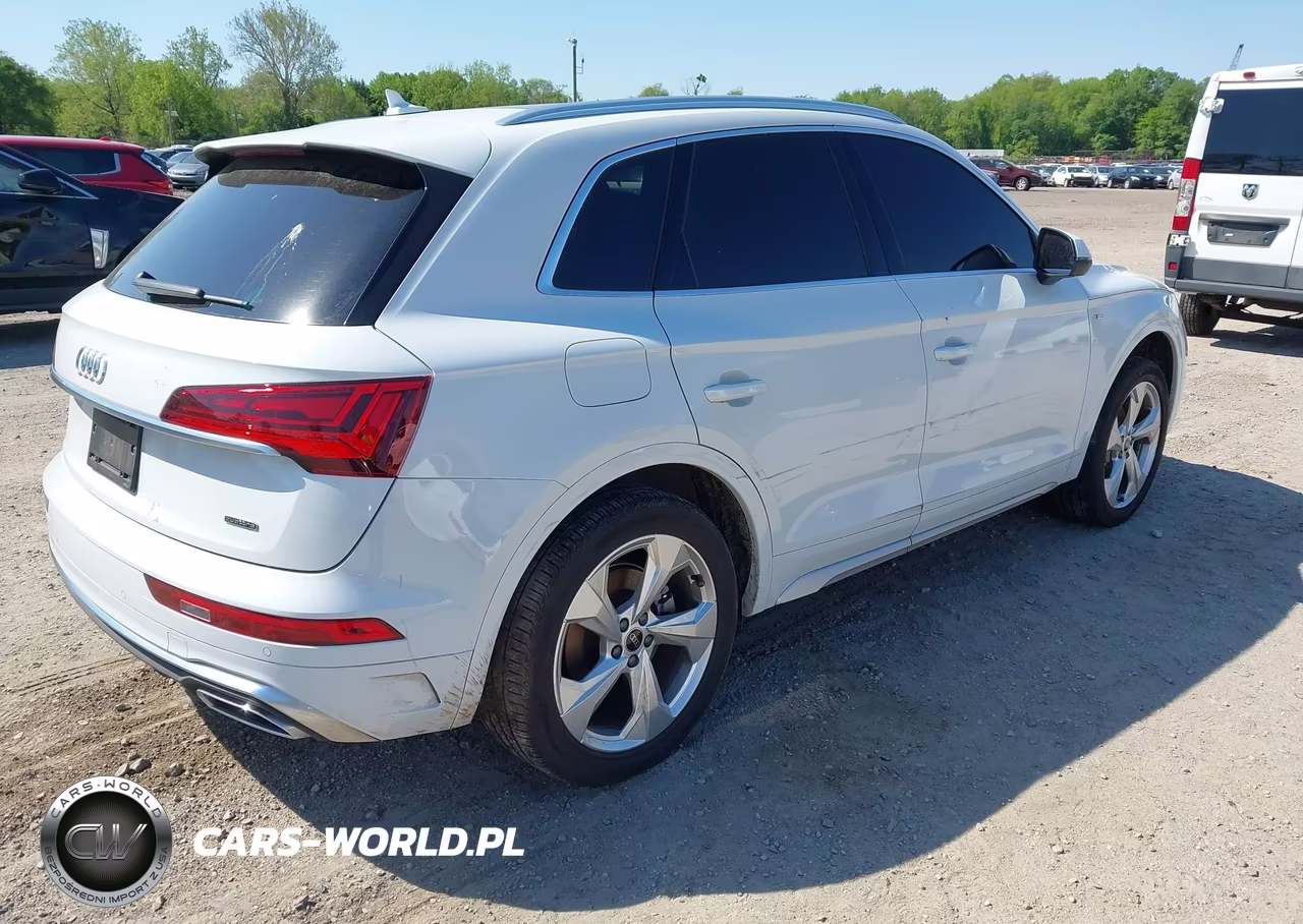 2023 Audi Q5 Premium Plus 45 Tfsi S Line Quattro VIN:WA1EAAFYXP2145982 - 4