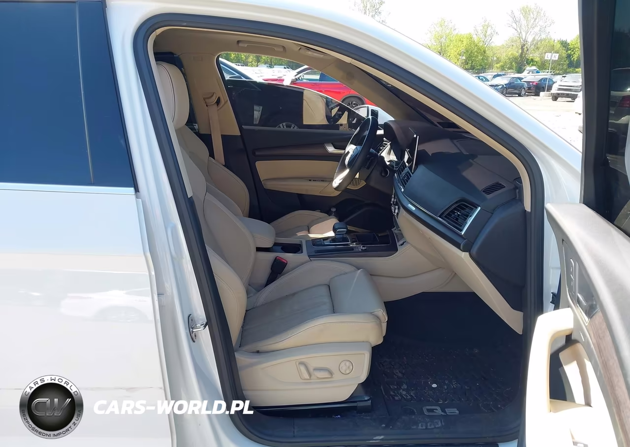 2023 Audi Q5 Premium Plus 45 Tfsi S Line Quattro VIN:WA1EAAFYXP2145982 - 5