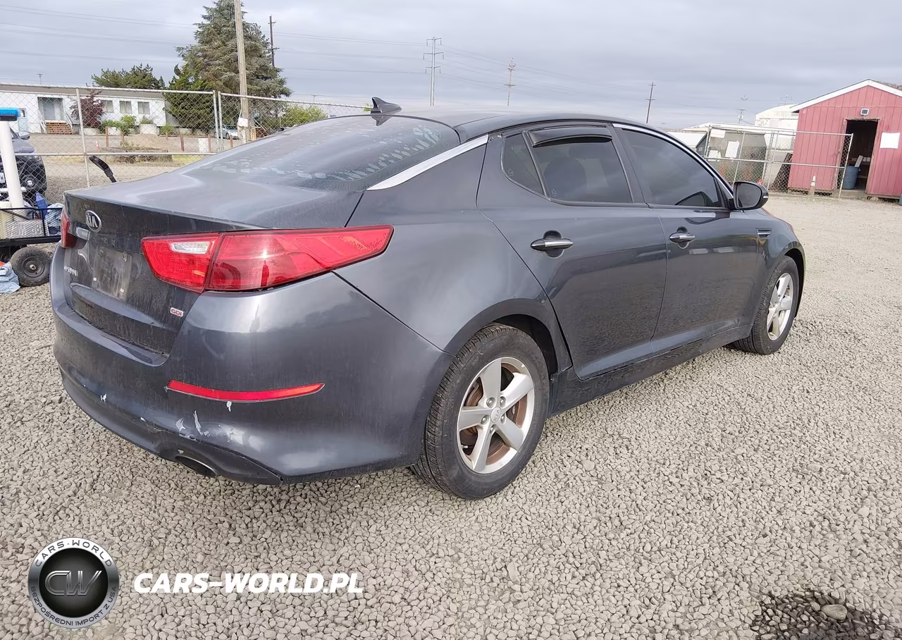2015 Kia Optima Lx VIN:5XXGM4A76FG506798 - 4
