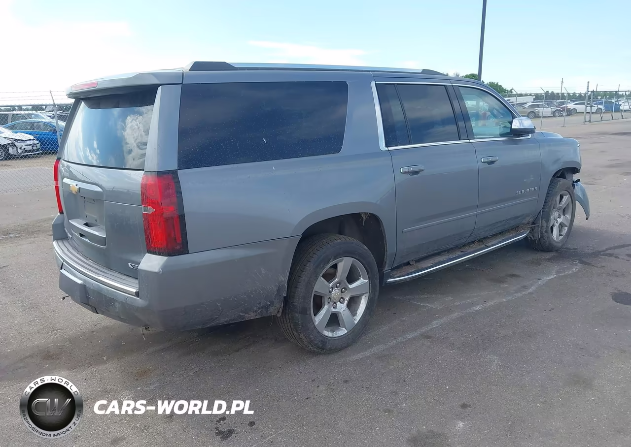 2018 Chevrolet Suburban Premier VIN:1GNSKJKC1JR191478 - 4
