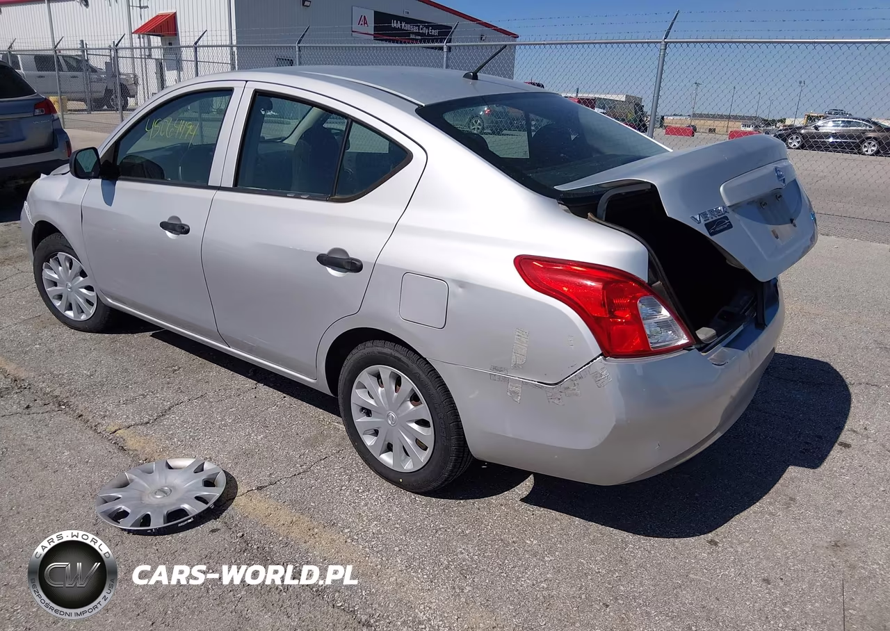 2013 Nissan Versa 1.6 S VIN:3N1CN7AP8DL873834 - 3