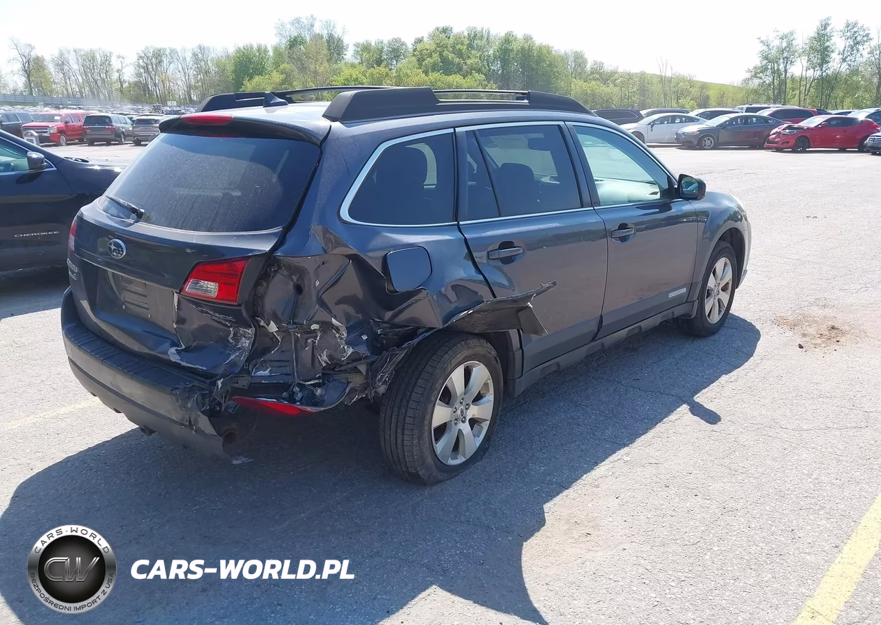 2012 Subaru Outback 3.6R Limited VIN:4S4BRDLC5C2253802 - 4