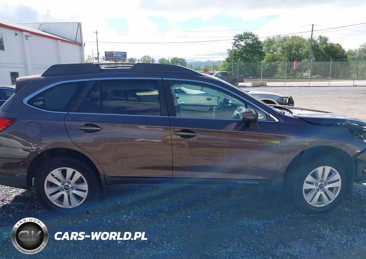 2019 Subaru Outback 2.5I Premium VIN:4S4BSAFC1K3382515 - 14