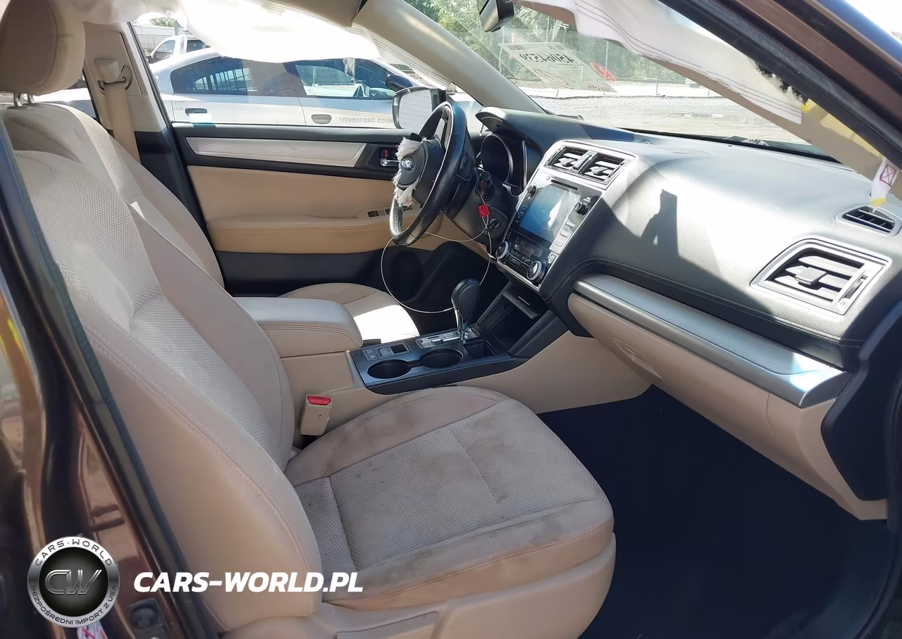 2019 Subaru Outback 2.5I Premium VIN:4S4BSAFC1K3382515 - 5