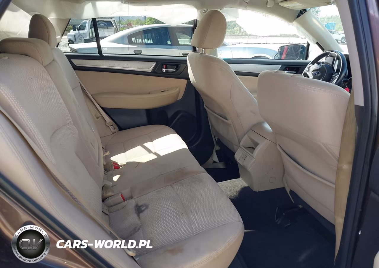 2019 Subaru Outback 2.5I Premium VIN:4S4BSAFC1K3382515 - 8