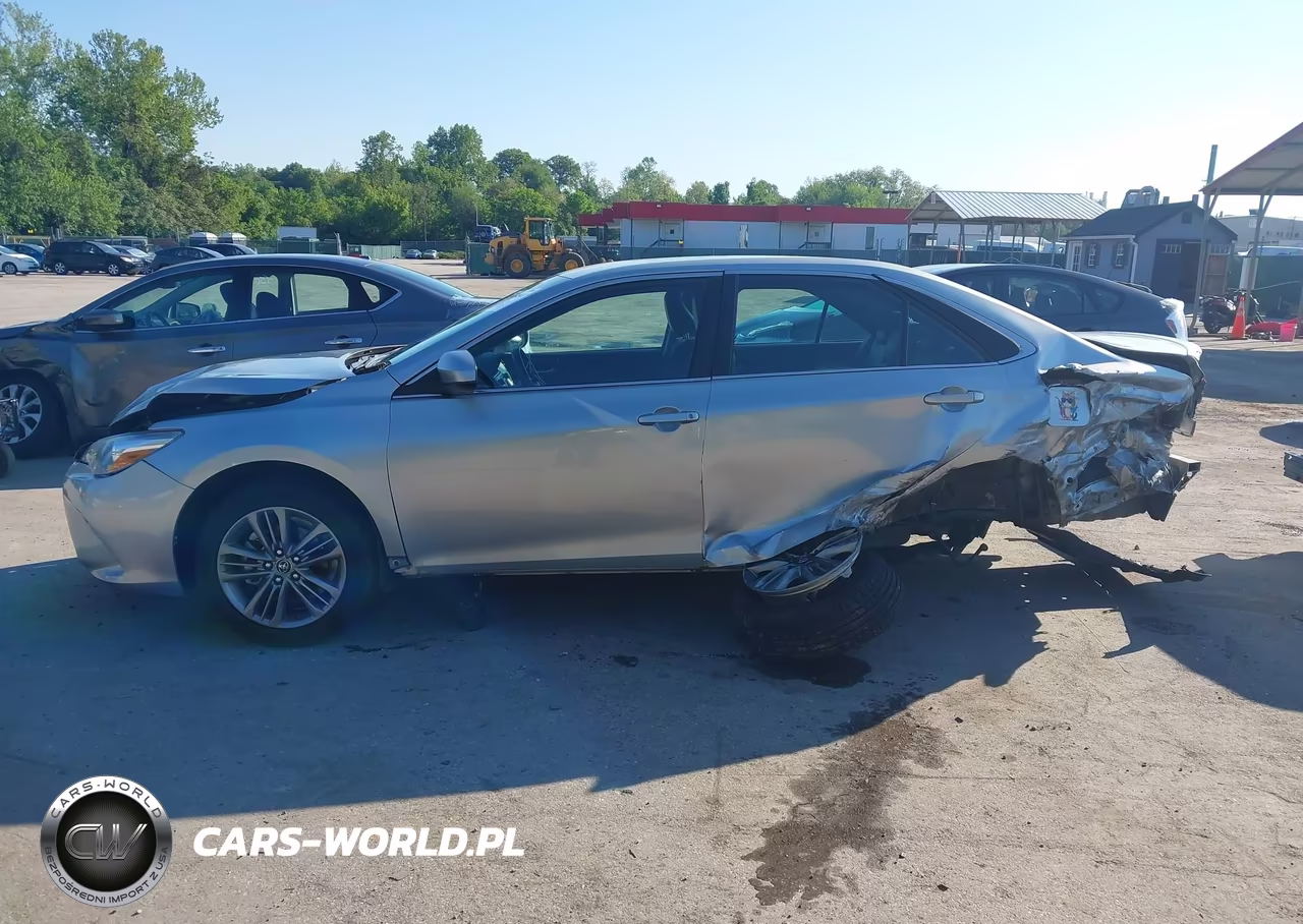 2016 Toyota Camry Se VIN:4T1BF1FK0GU182089 - 15