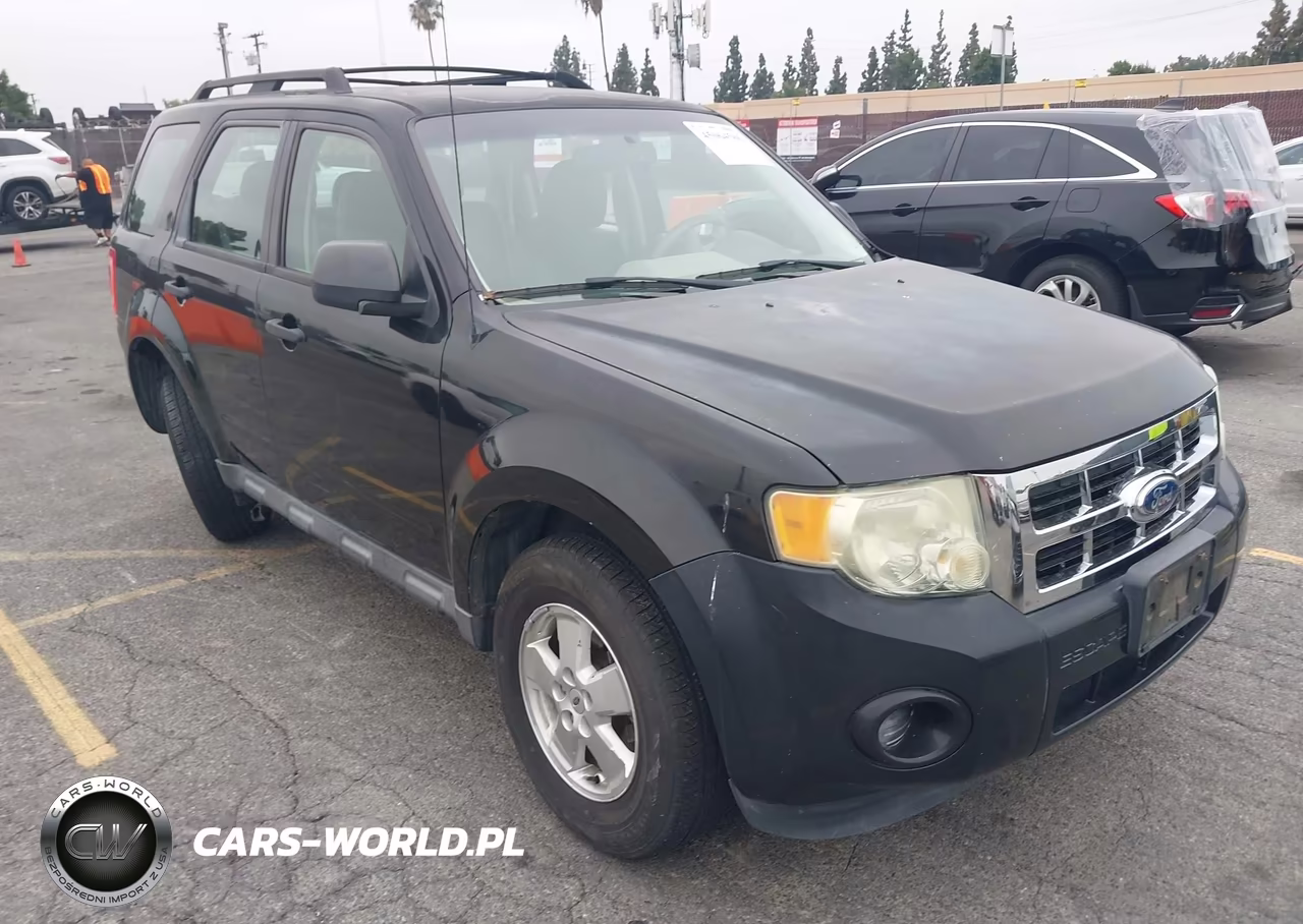 2011 Ford Escape Xls – zdjęcie 1 z 15