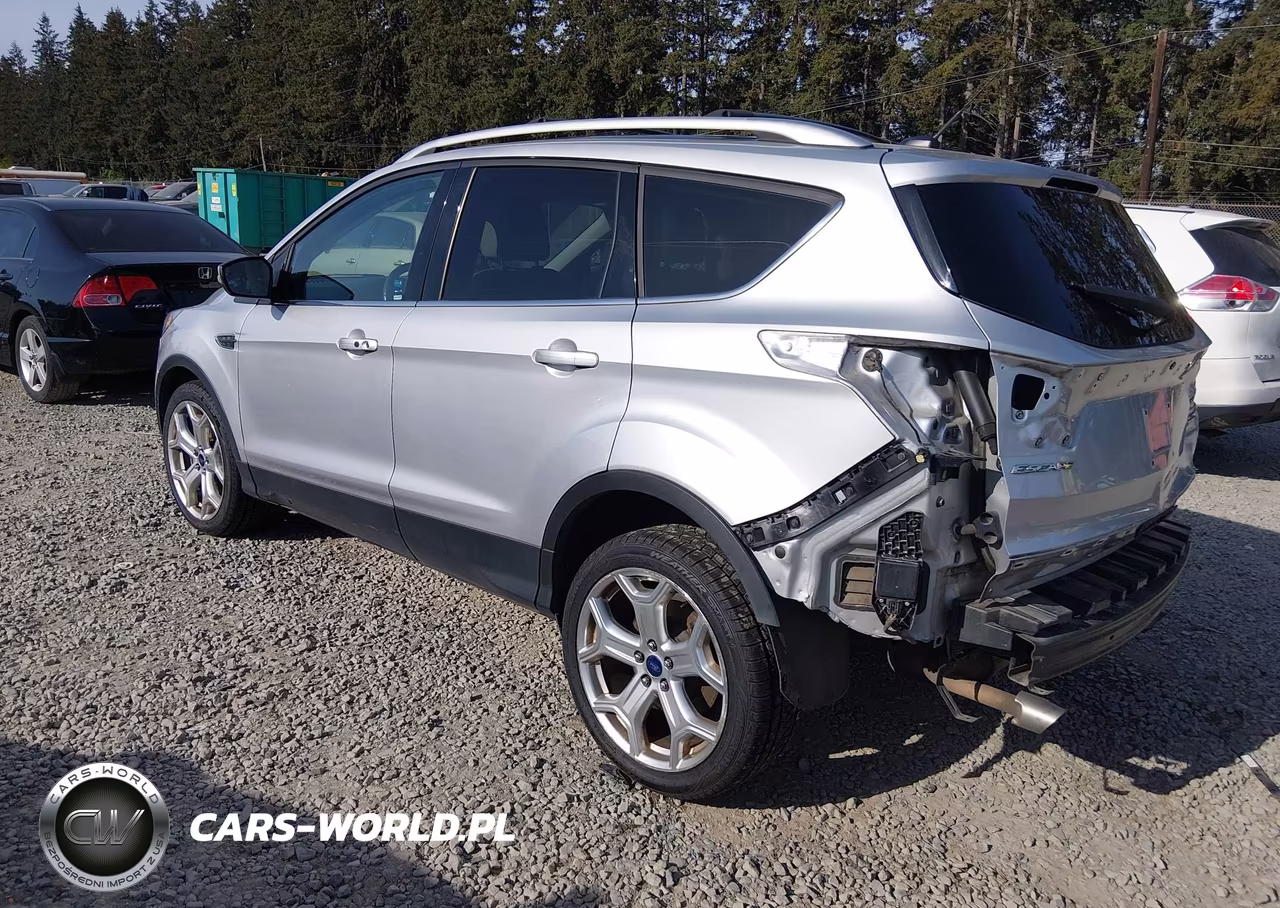 2017 Ford Escape Titanium VIN:1FMCU9J96HUF09027 - 3
