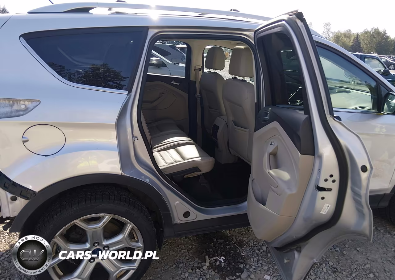 2017 Ford Escape Titanium VIN:1FMCU9J96HUF09027 - 8