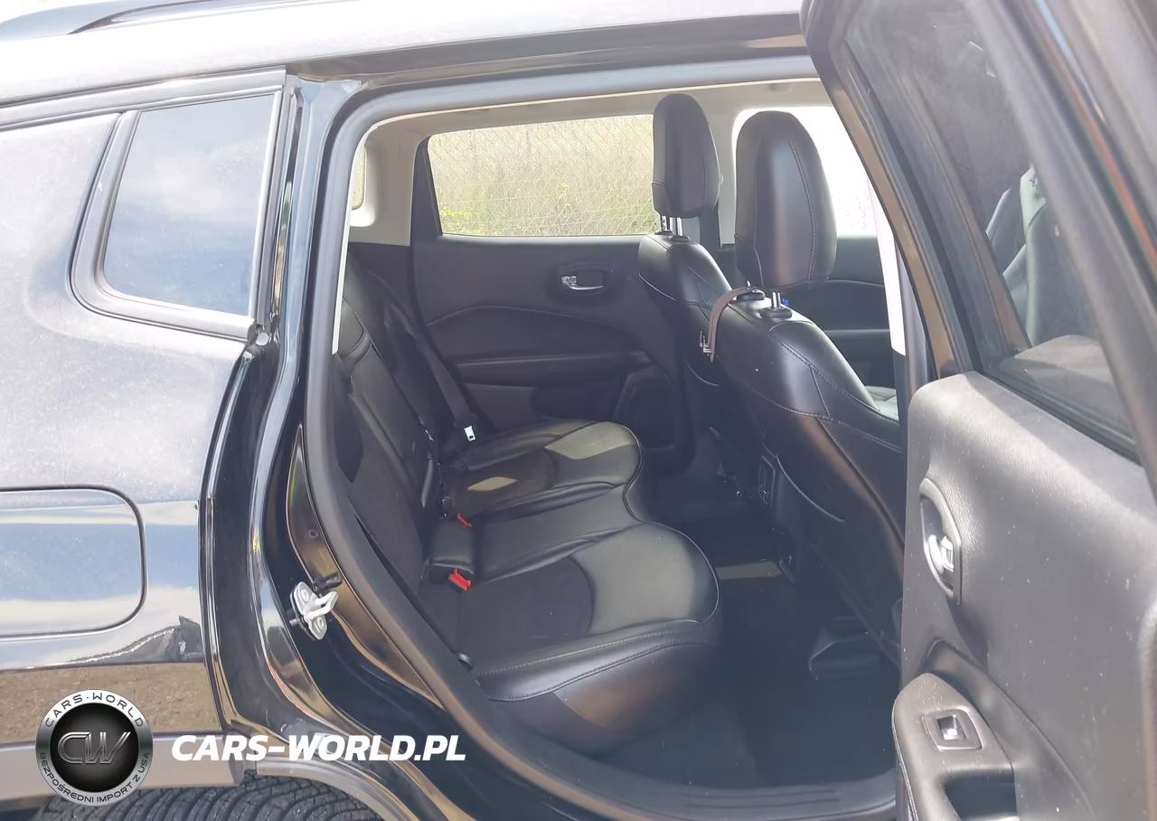 2020 Jeep Compass Altitude 4X4 VIN:3C4NJDBB0LT137391 - 8