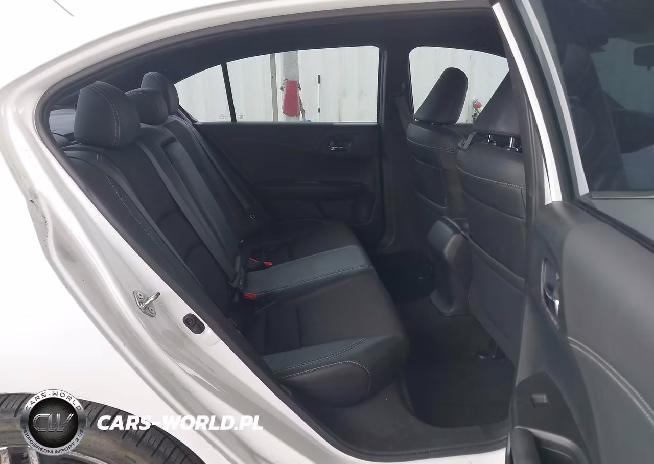 2017 Honda Accord Sport VIN:1HGCR2F51HA070289 - 8