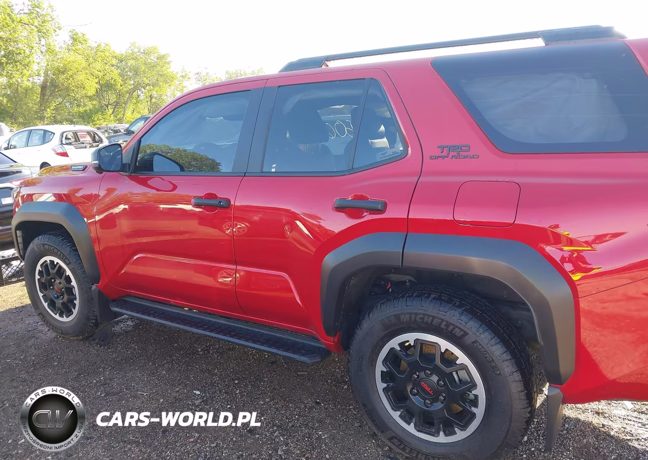 2025 Toyota 4Runner Hybrid Trd Off Road Premium VIN:JTEVB5BR2S5015139 - 14