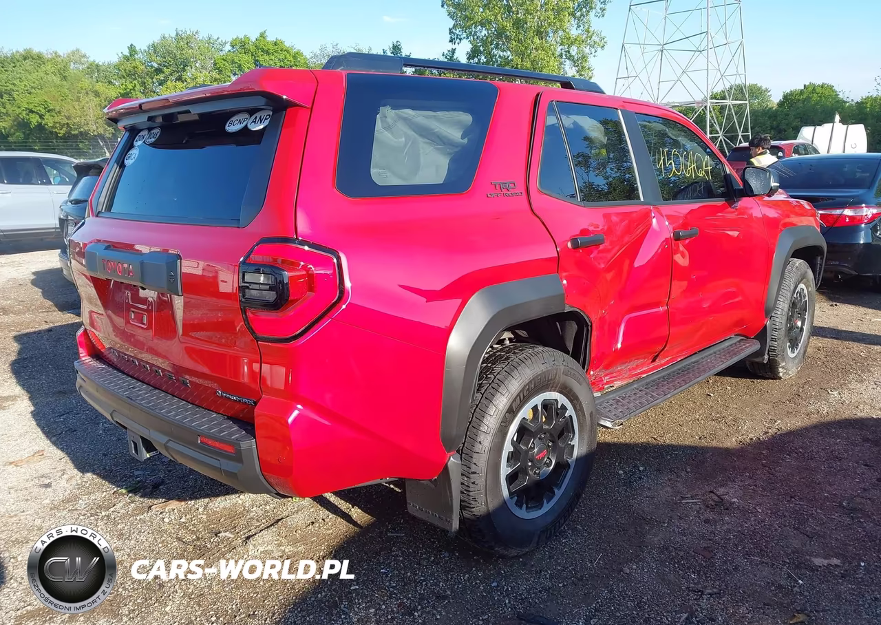 2025 Toyota 4Runner Hybrid Trd Off Road Premium VIN:JTEVB5BR2S5015139 - 4