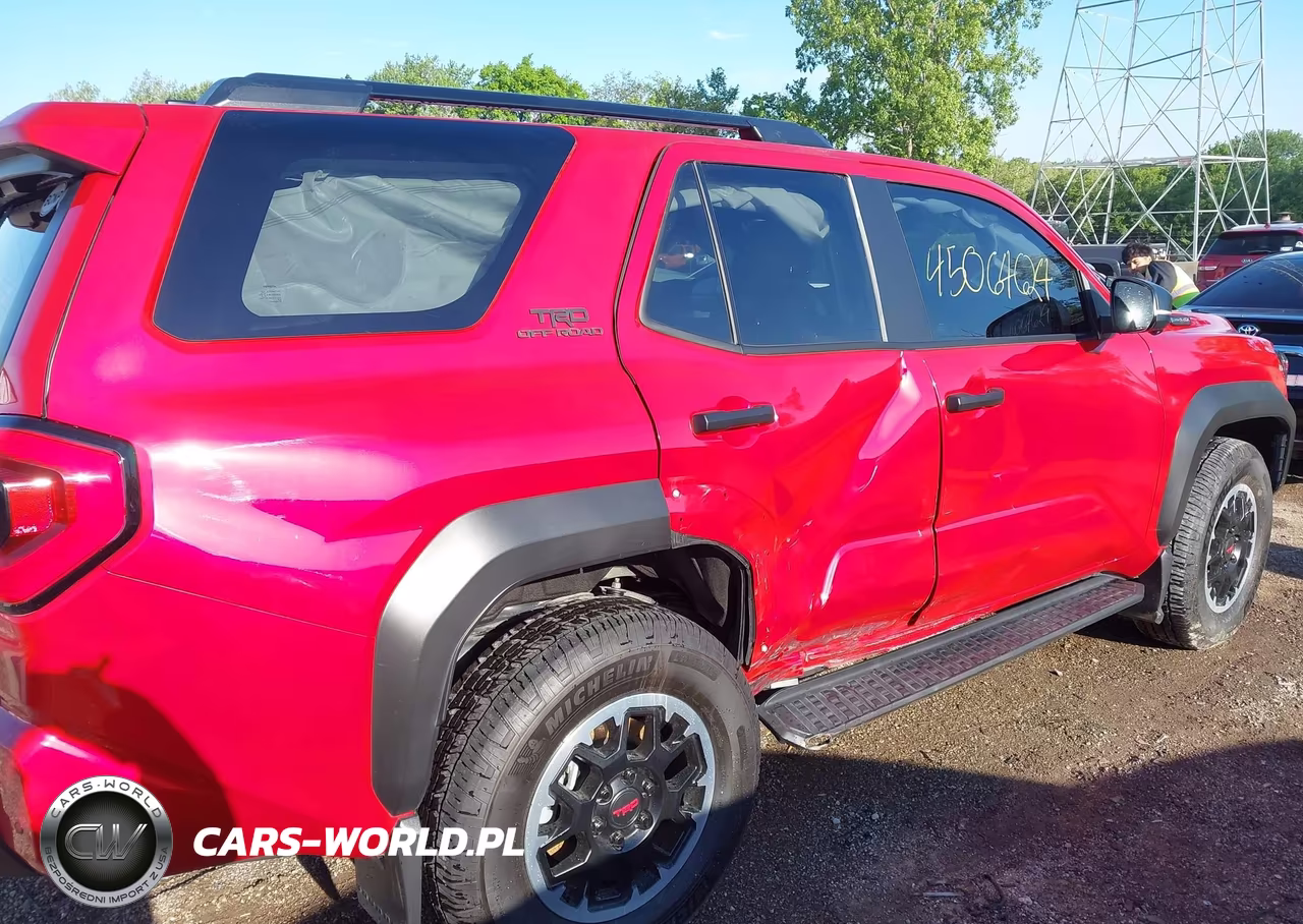 2025 Toyota 4Runner Hybrid Trd Off Road Premium VIN:JTEVB5BR2S5015139 - 6